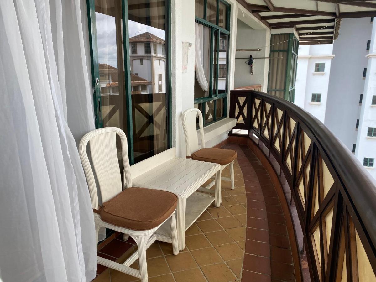 Lovely 1-Bedroom Condo With Facilities Малакка Экстерьер фото